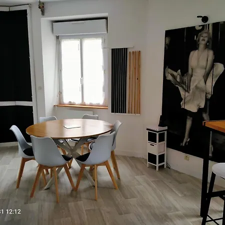 度假居 Le Voyage Chez Pascale Et Yanis *