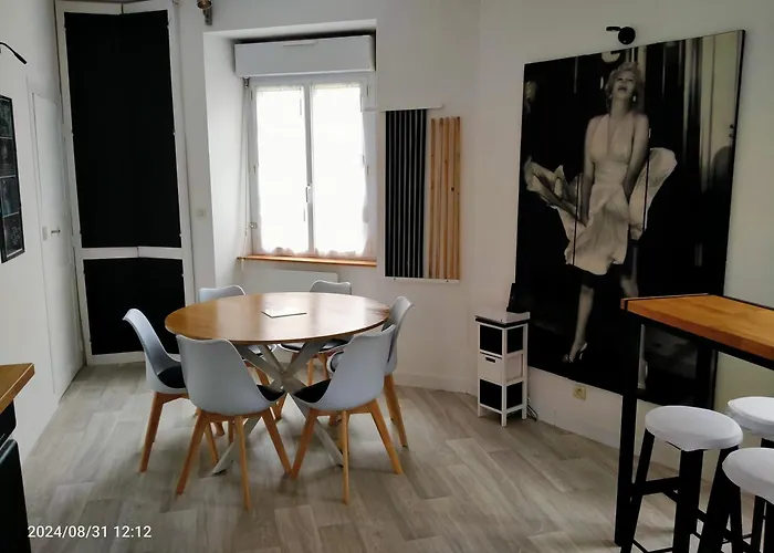 Vakantiehuis Le Voyage Chez Pascale Et Yanis *